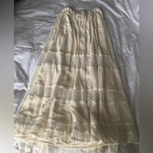 A&F cream skirt!